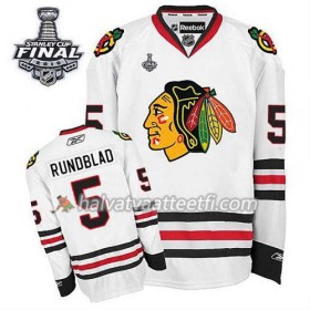 Reebok Miesten NHL Chicago Blackhawks Pelipaita Daniel Carcillo #5 Vieras Valkoinen 2015 Stanley Cup