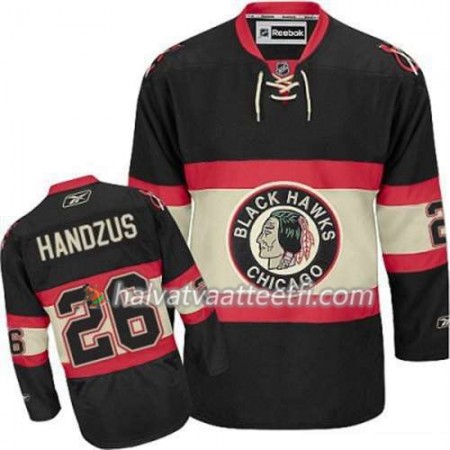 Reebok Miesten NHL Chicago Blackhawks Pelipaita Michal Handzus 26 Musta Uusi Kolmas Reebok Miesten NHL Chicago Blackhawks Pelipaita Michal Handzus 26 Musta Uusi Kolmas