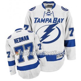 Reebok Miesten NHL Tampa Bay Lightning Pelipaita Victor Hedman #77 Vieras Valkoinen